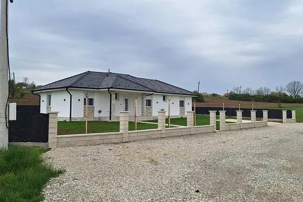 Новый дом в Сопоте на участке 8 соток в T5lGod4k, 144 м², 190 000 € - ID: 602