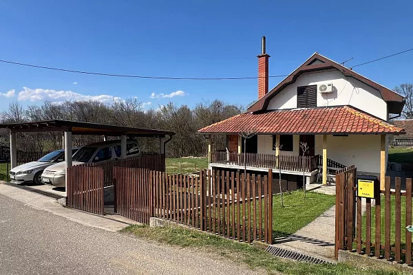 Просторный, семейный дом в Лознице в fdvfvre, 110 м², 95 000 € - ID: 568