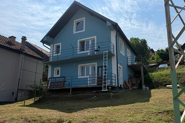 Дом в Западной Сербии 140 кв. м, участок 6 соток, 140 м², 79 000 € - ID: 645